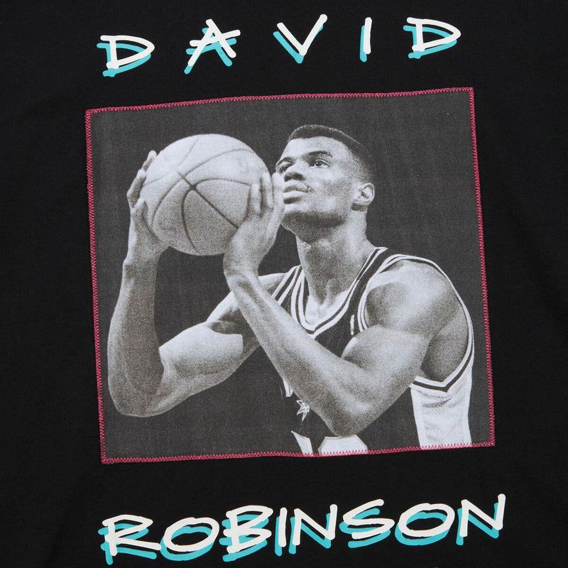 NBA HEAVYWEIGHT PREMIUM PLAYER TEE VINTAGE LOGO SPURS DAVID ROBINSON - Image 11